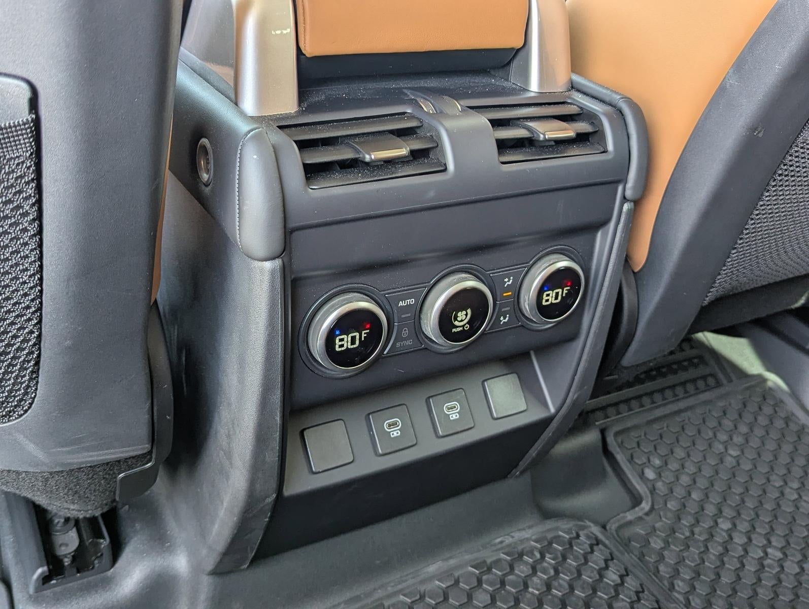 2024 Land Rover Defender 130 P400 S