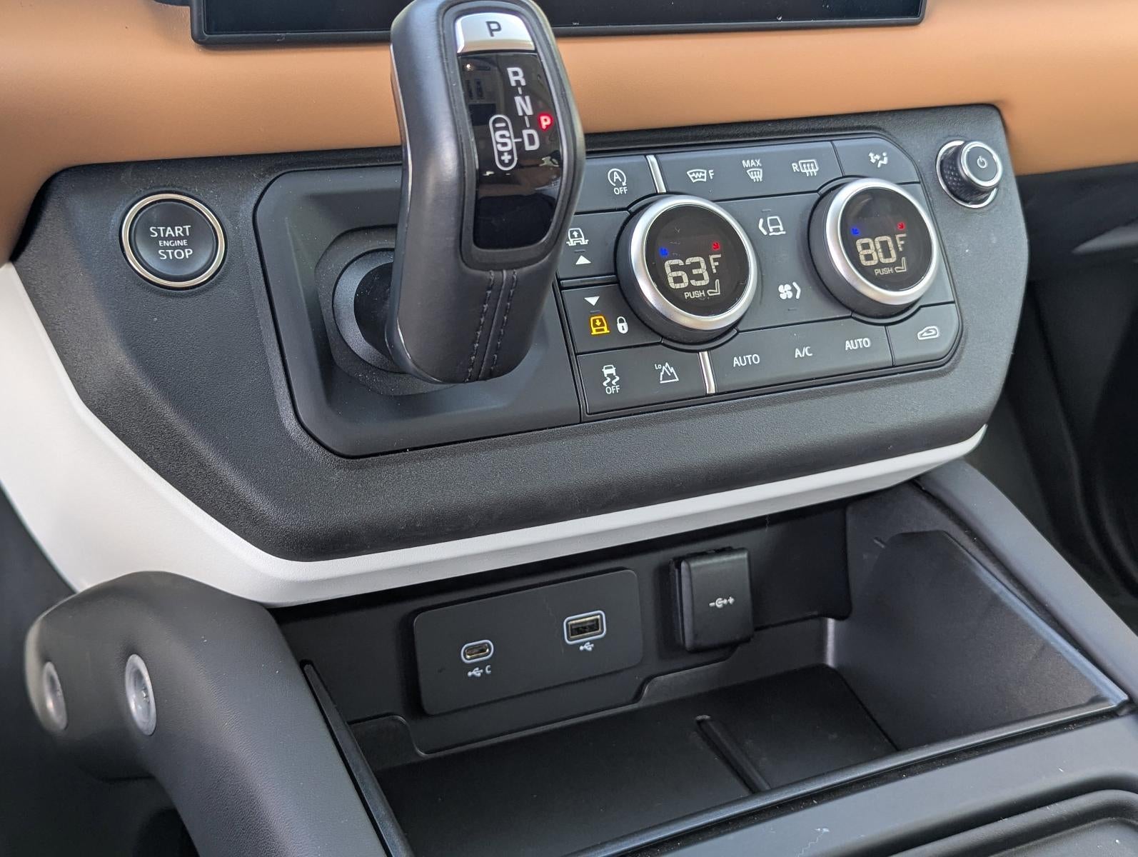 2024 Land Rover Defender 130 P400 S