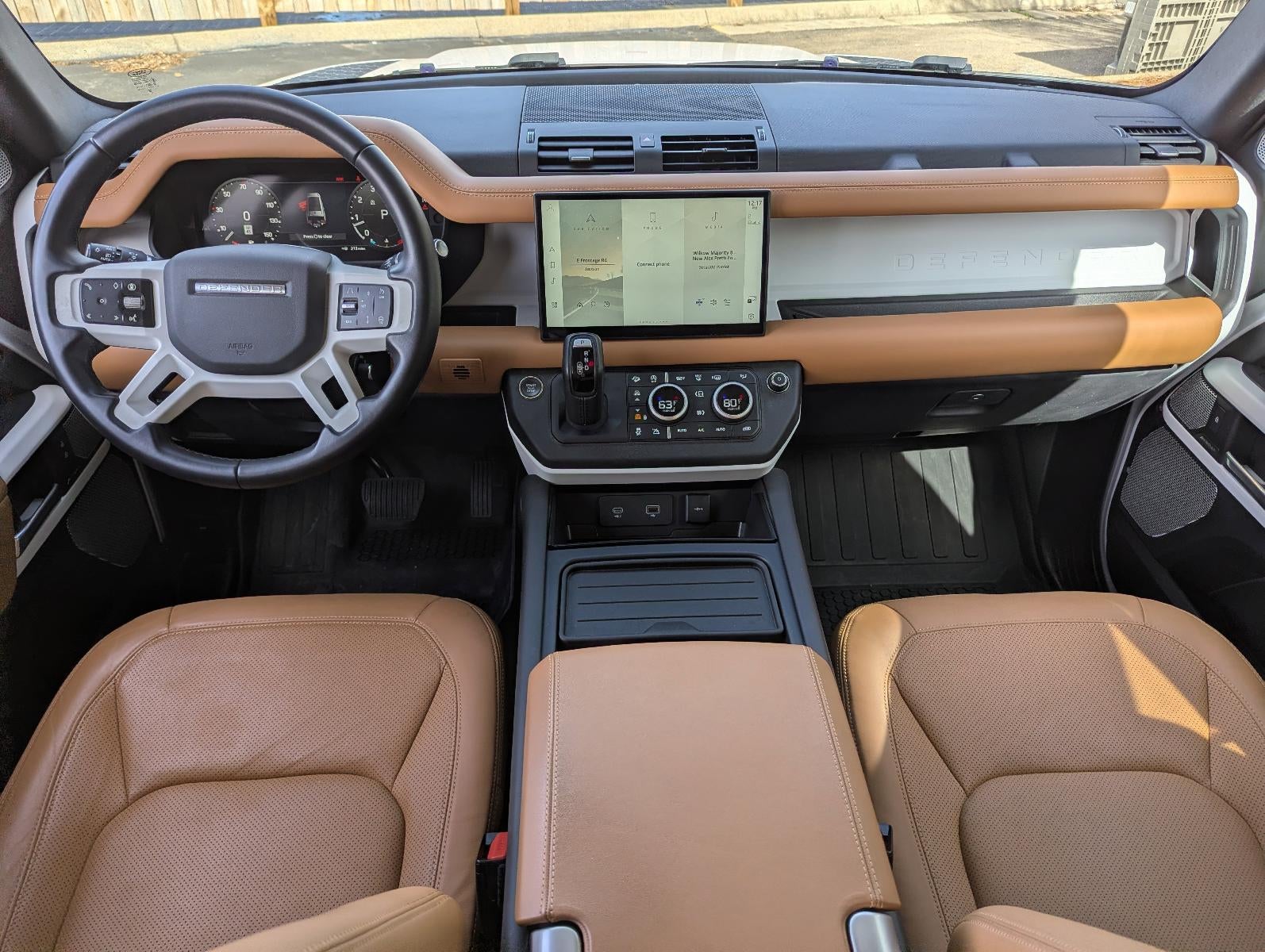 2024 Land Rover Defender 130 P400 S