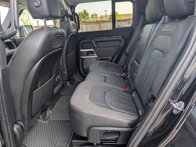 2020 Land Rover Defender 110 SE AWD