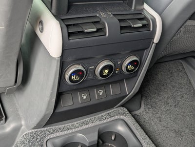 2025 Land Rover Defender 130 P500 V8