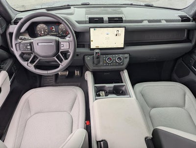 2025 Land Rover Defender 130 P500 V8