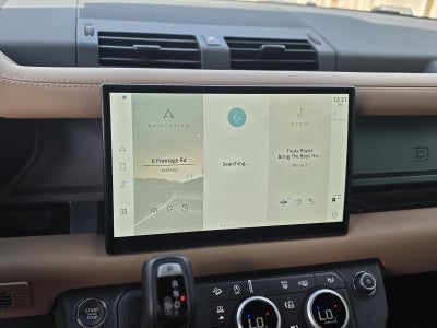 2025 Land Rover Defender 110 P400 X