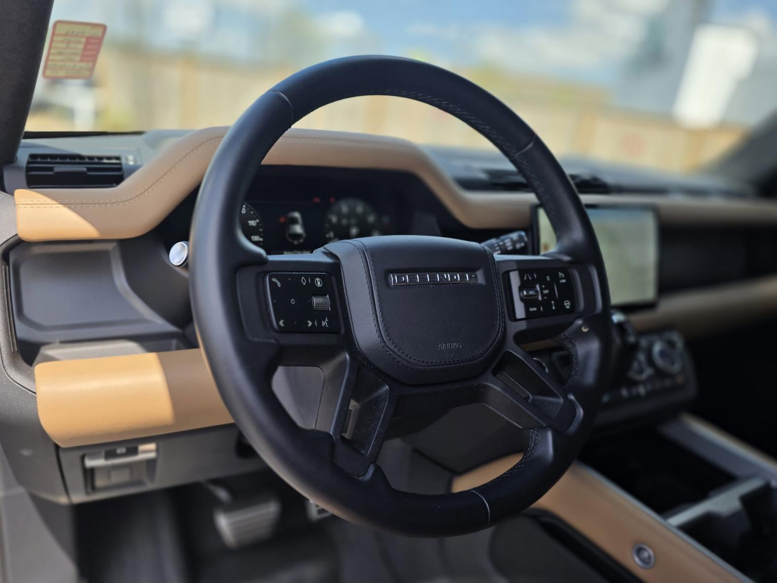 2025 Land Rover Defender 110 P400 X