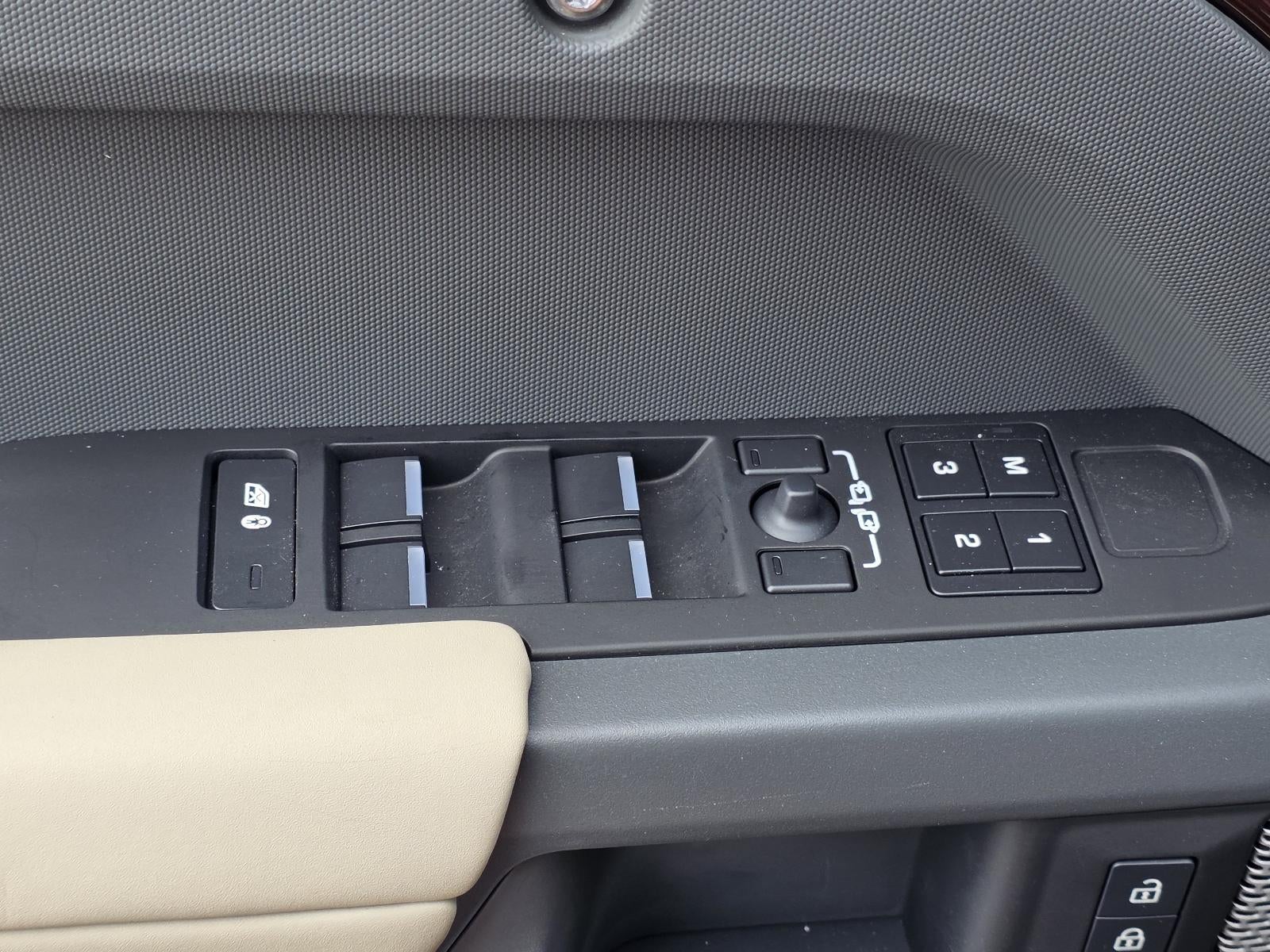 2024 Land Rover Defender 130 P400 X
