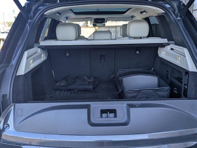 2025 Land Rover Range Rover P550e SE SWB