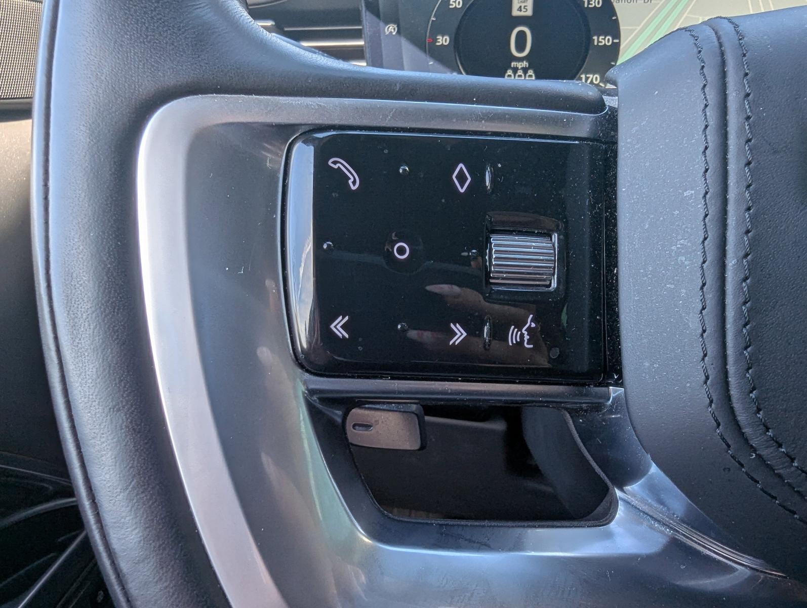 2023 Land Rover Range Rover P530 SE LWB 7 Seat