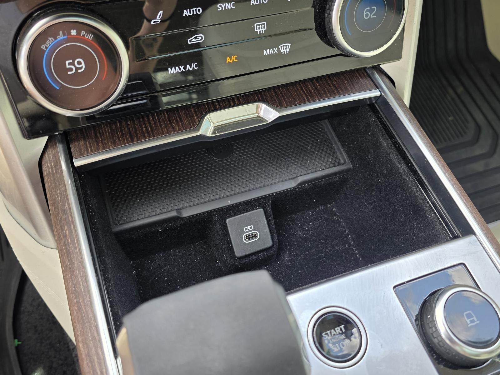 2023 Land Rover Range Rover P400 SE LWB 7 Seat