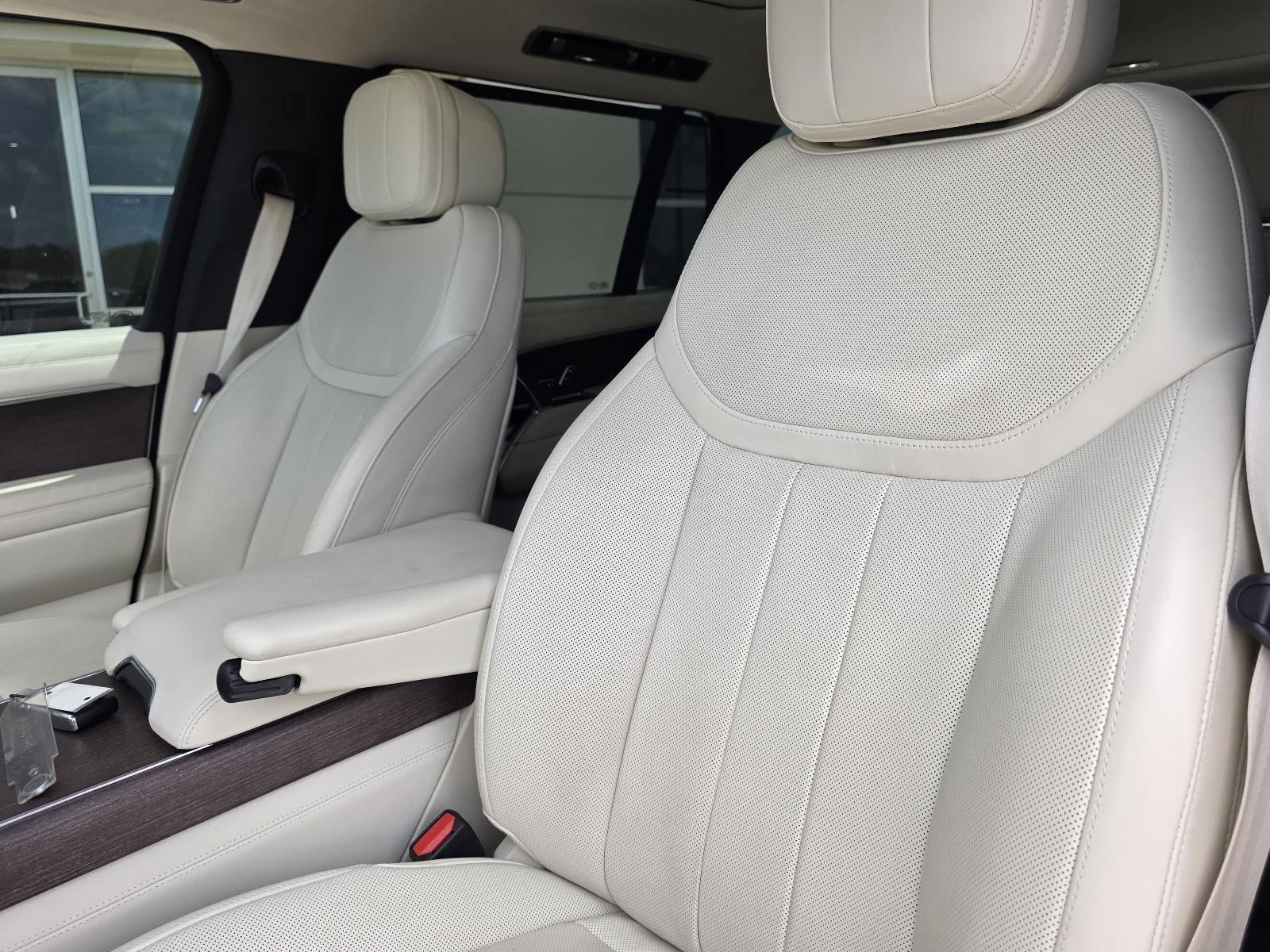 2023 Land Rover Range Rover P400 SE LWB 7 Seat