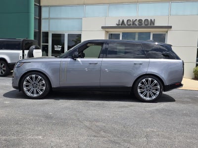 2023 Land Rover Range Rover P400 SE LWB 7 Seat