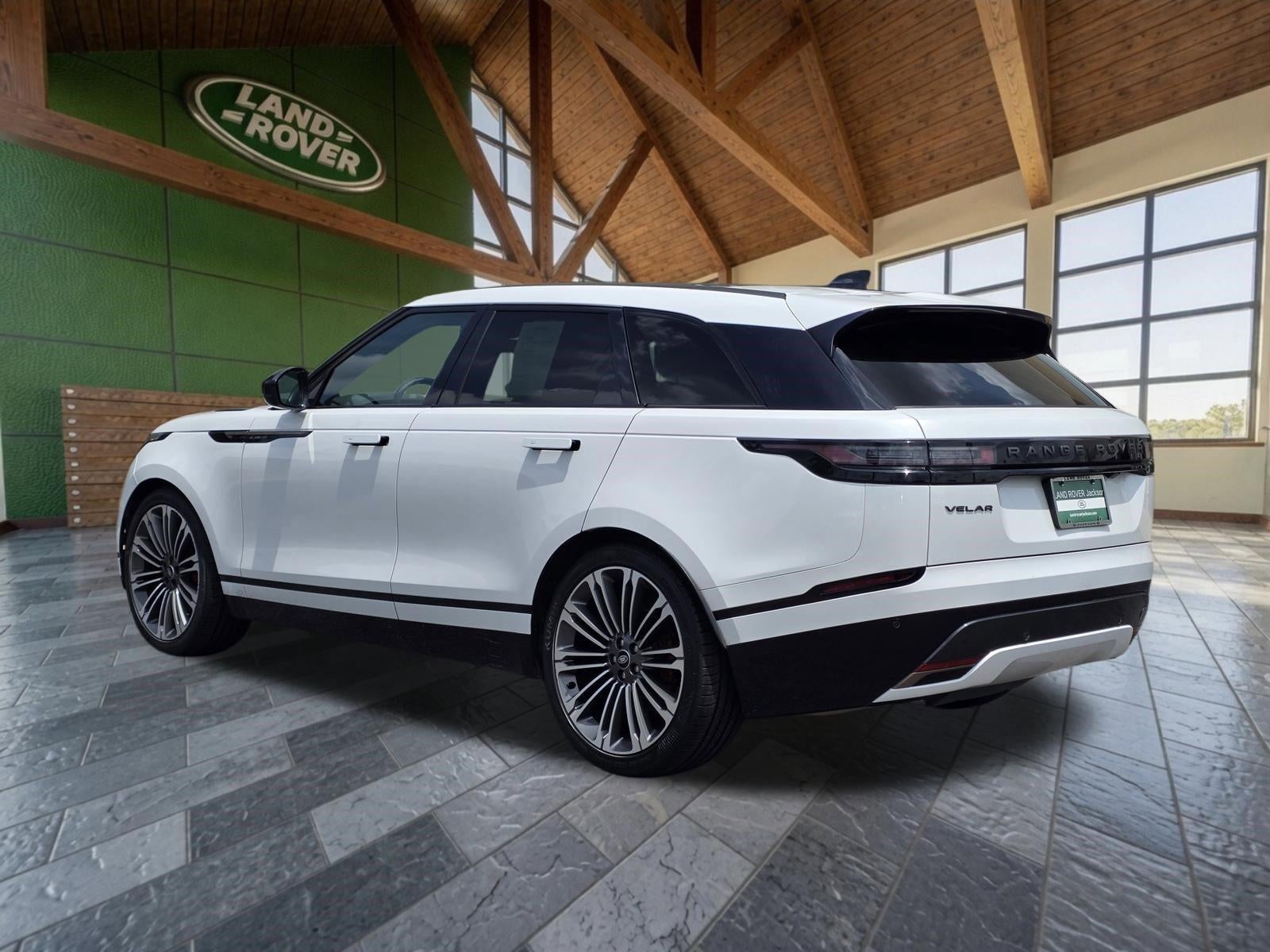 2024 Land Rover Range Rover Velar P250 Dynamic SE