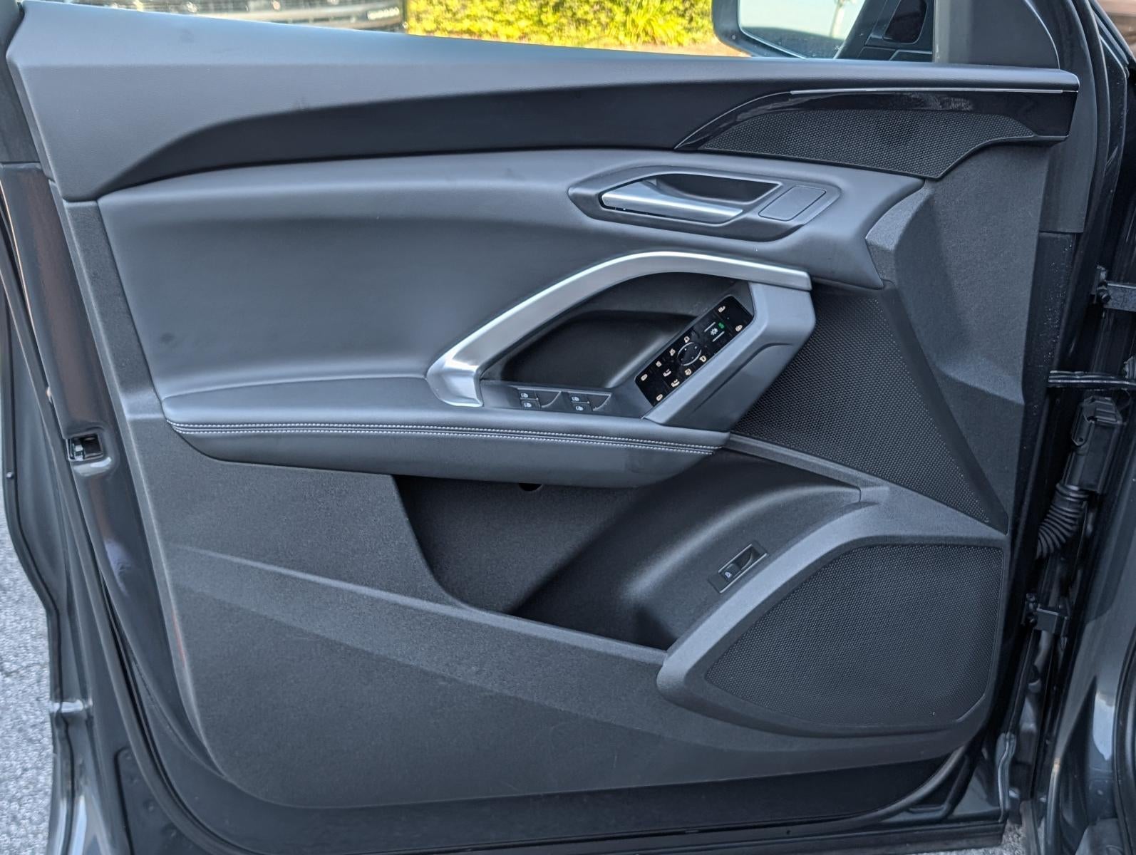 2025 Audi Q5 Premium 2.0 TFSI quattro