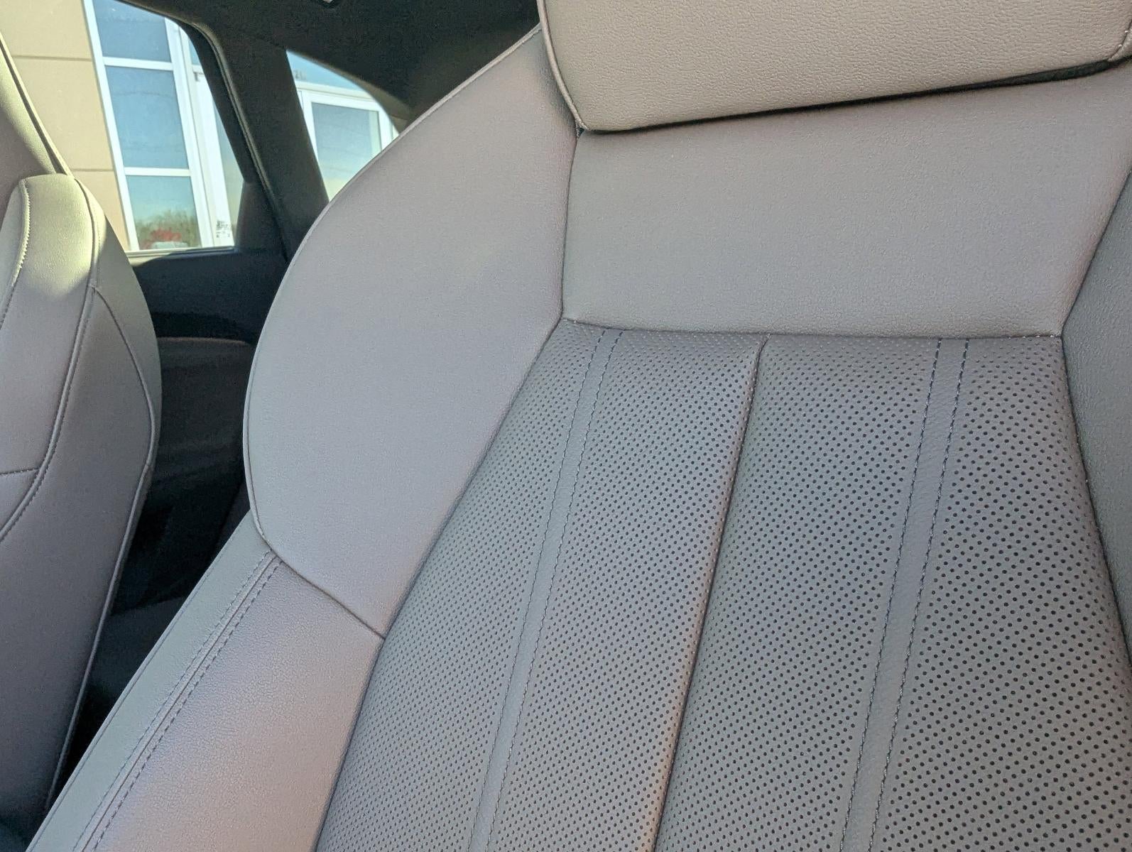 2025 Audi Q5 Premium Plus 2.0 TFSI quattro