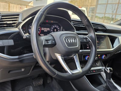 2021 Audi Q3 Premium 40 TFSI quattro