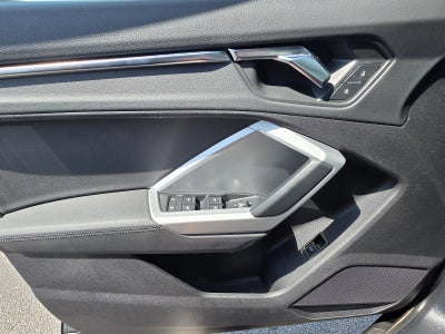 2021 Audi Q3 Premium 40 TFSI quattro