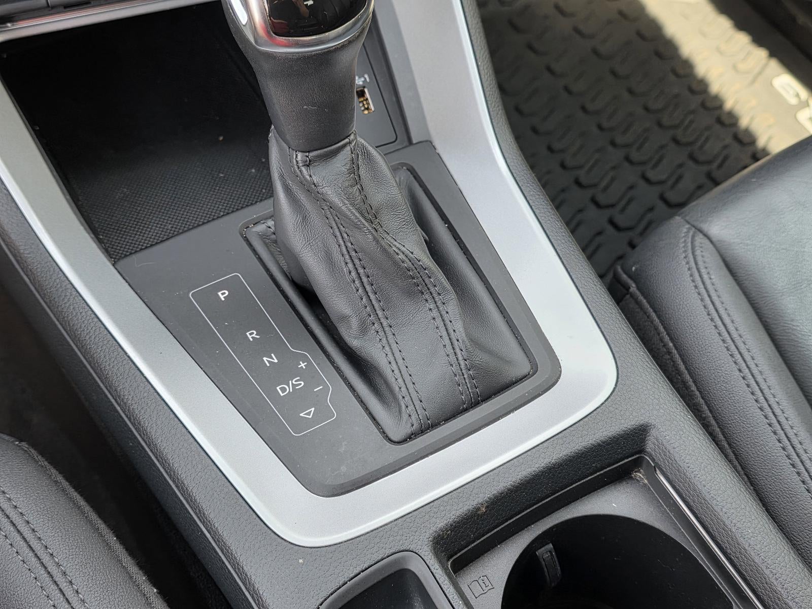 2021 Audi Q3 Premium 40 TFSI quattro