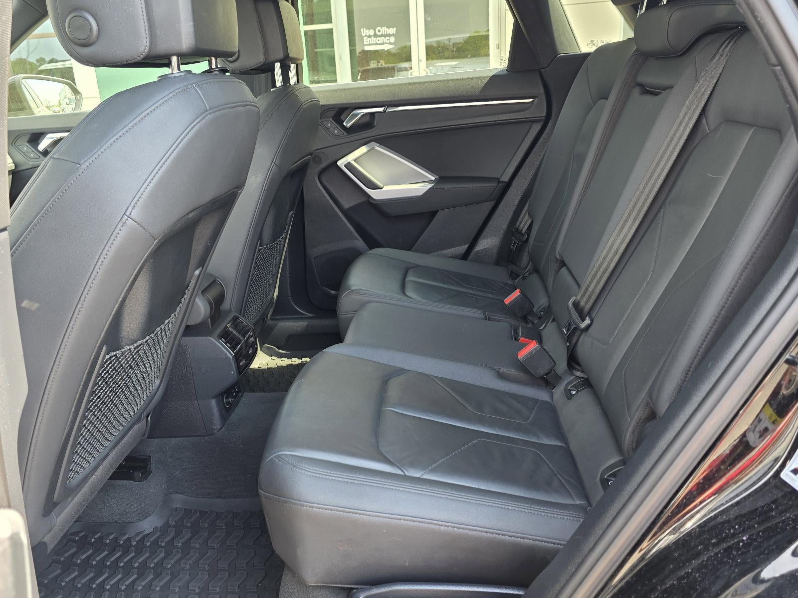 2021 Audi Q3 Premium 40 TFSI quattro