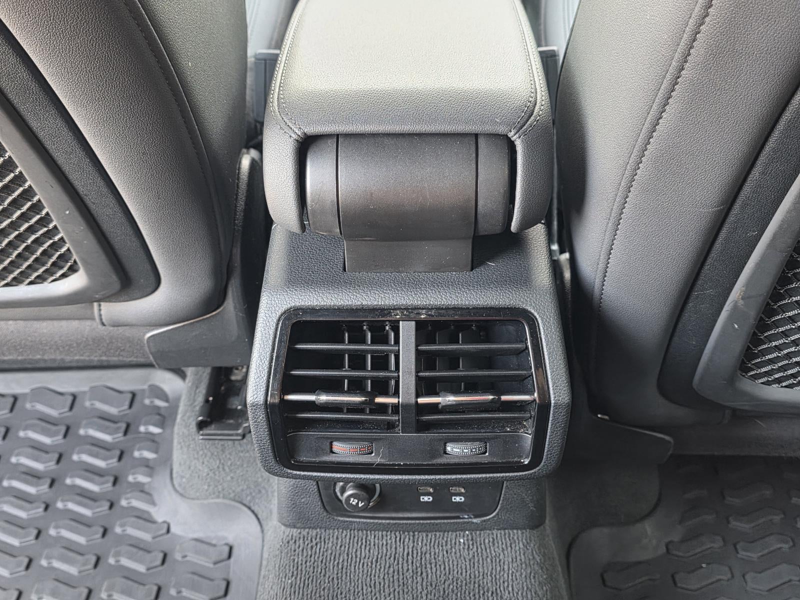 2021 Audi Q3 Premium 40 TFSI quattro