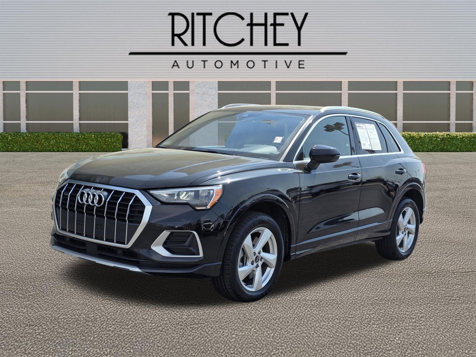 2021 Audi Q3 Premium 40 TFSI quattro