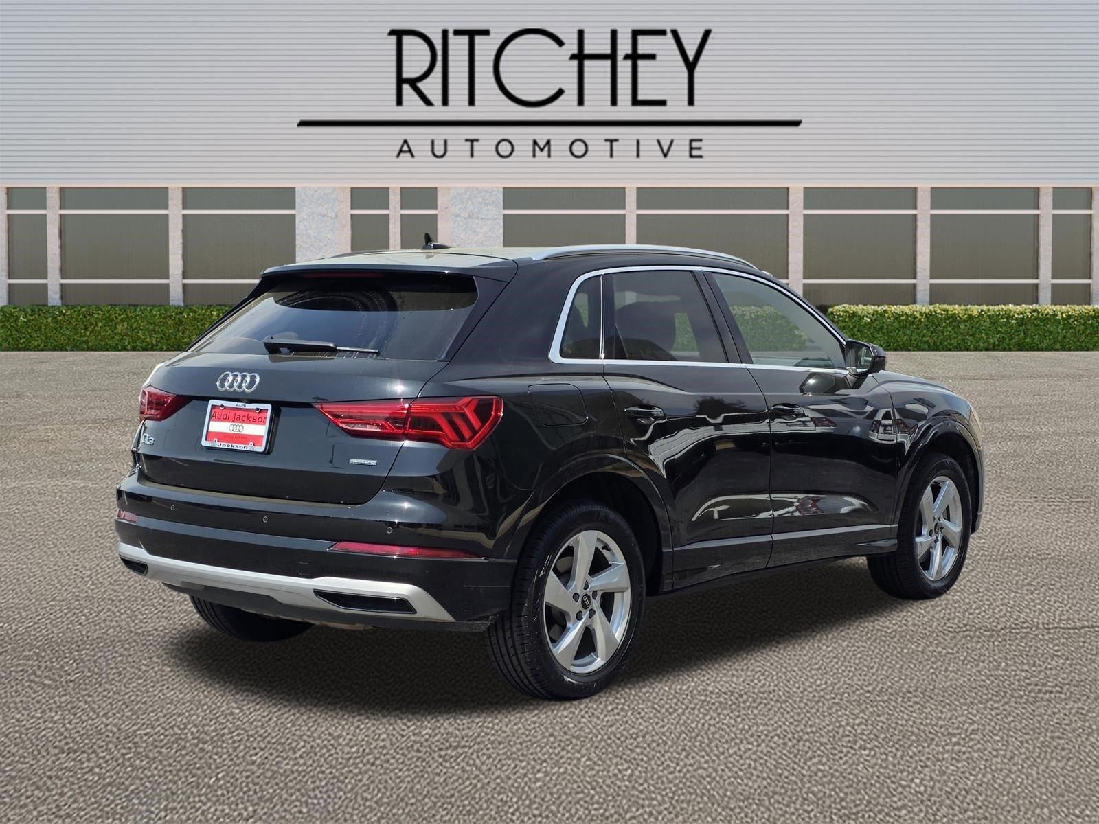 2021 Audi Q3 Premium 40 TFSI quattro