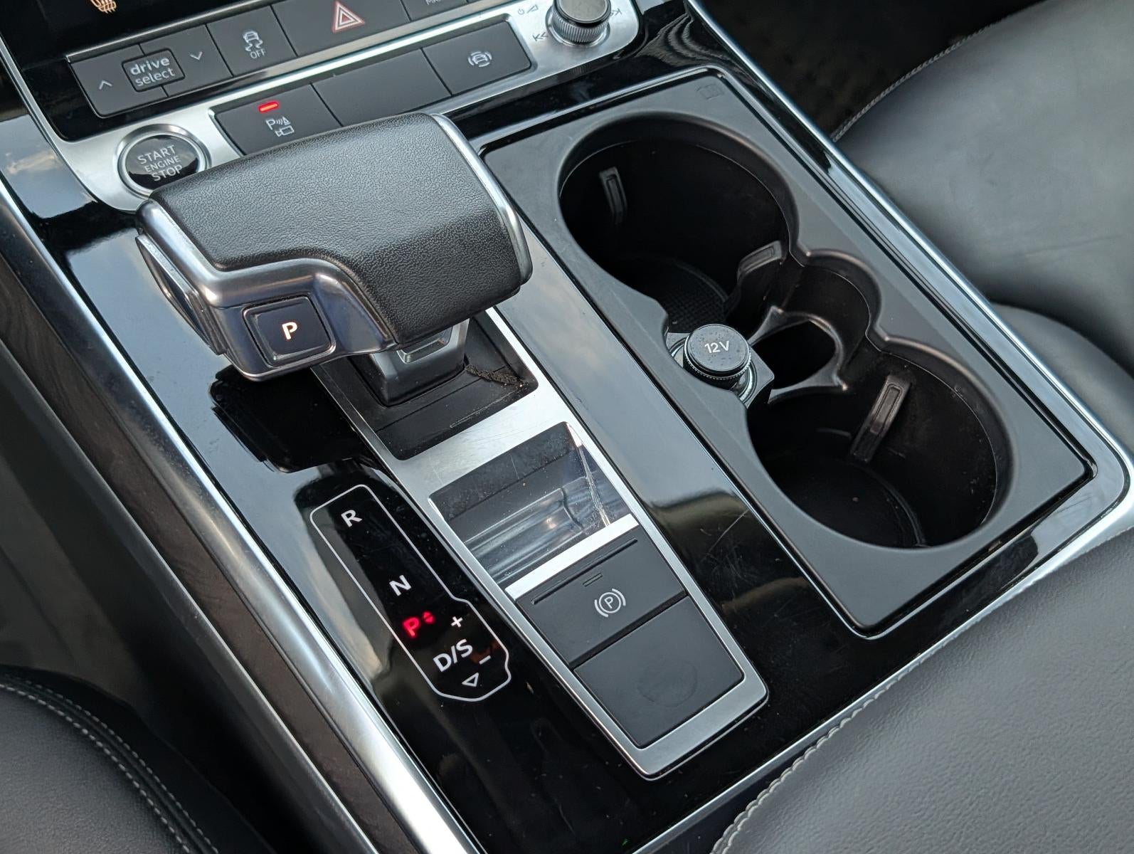 2022 Audi Q8 Premium 55 TFSI quattro
