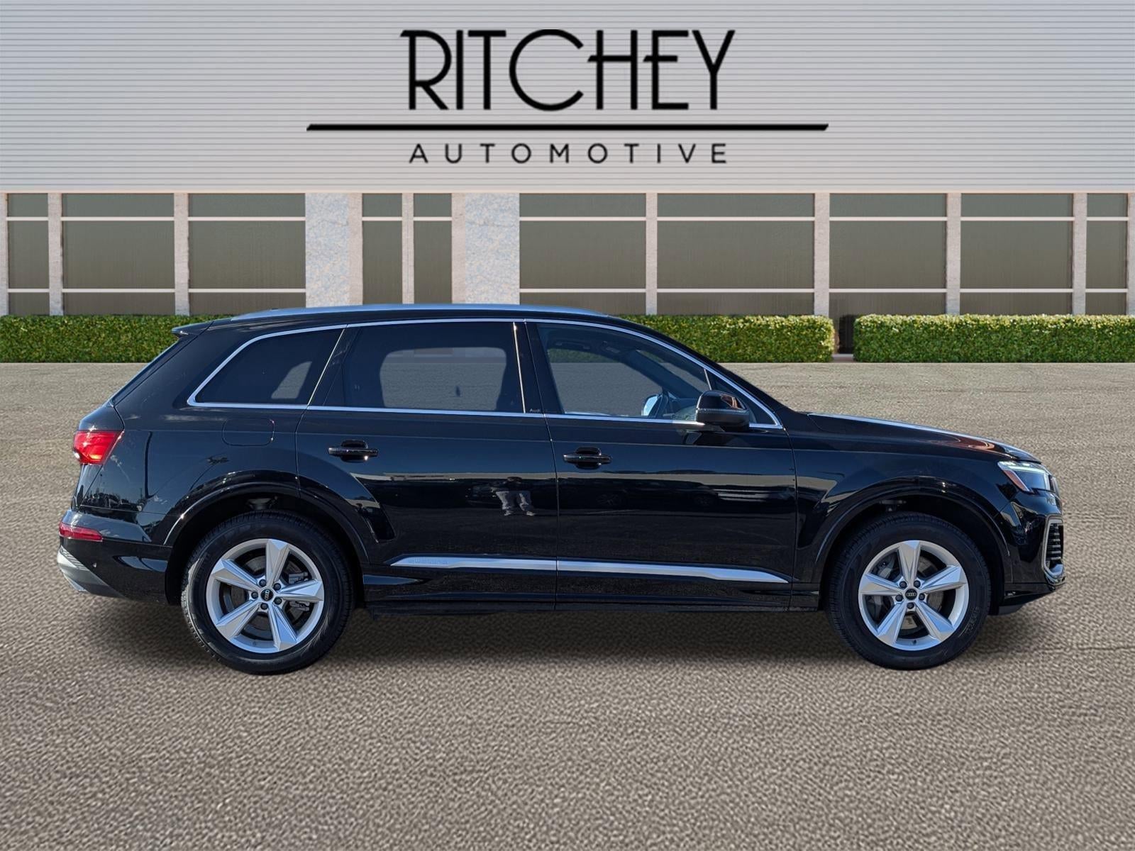 2025 Audi Q7 Premium 55 TFSI quattro