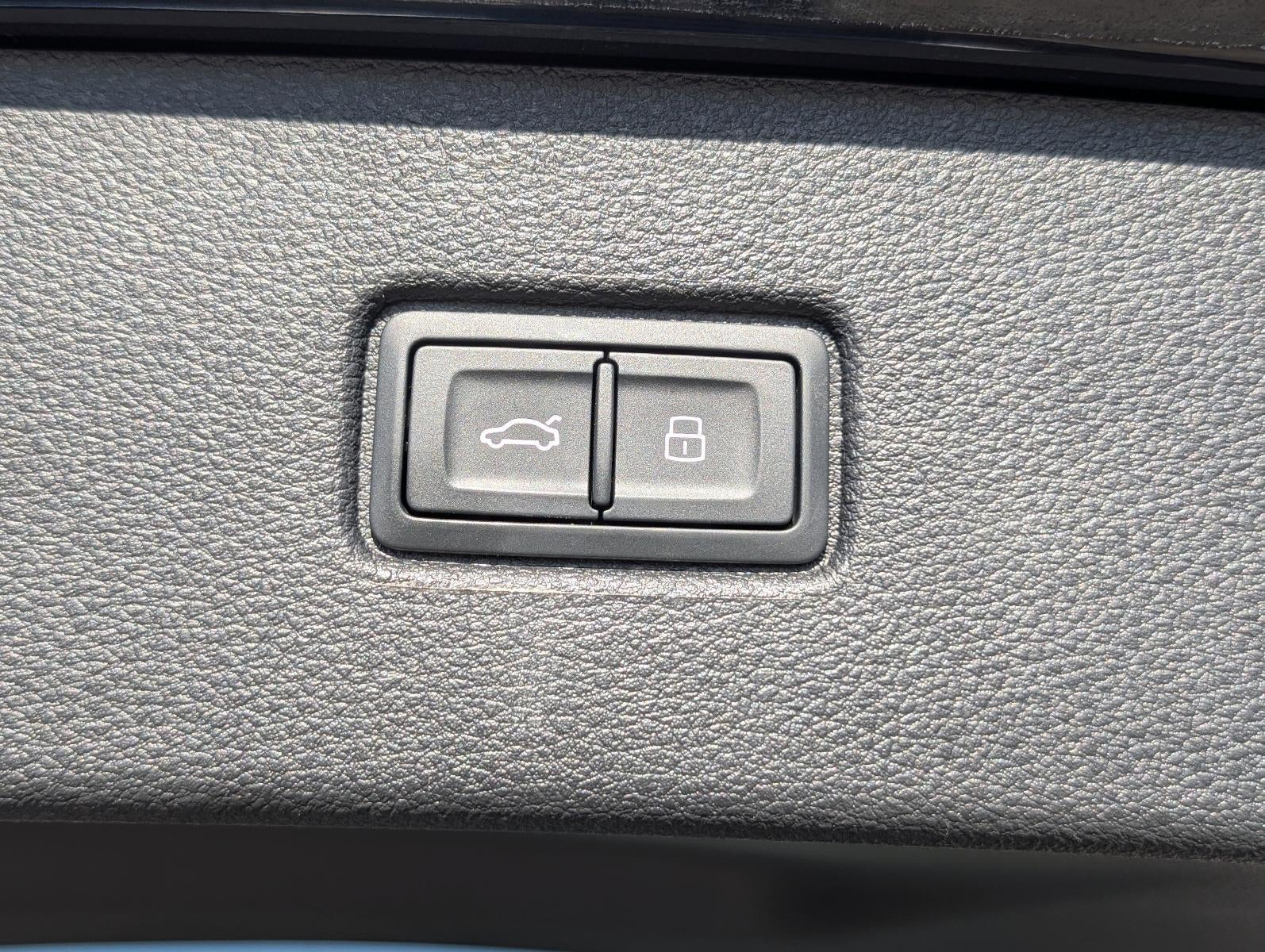 2025 Audi Q7 Premium 55 TFSI quattro