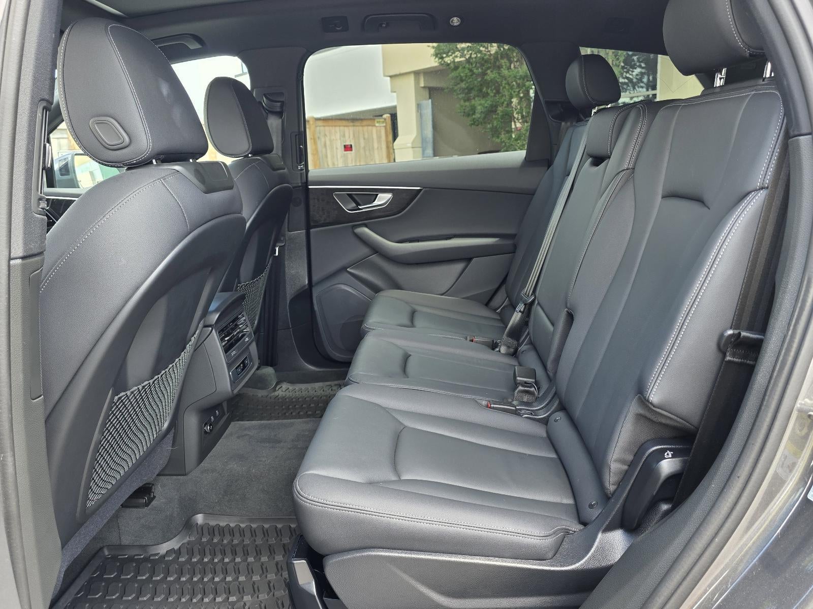 2025 Audi Q7 Premium 55 TFSI quattro