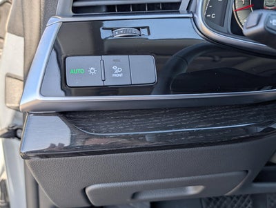 2025 Audi Q8 Premium Plus 55 TFSI quattro