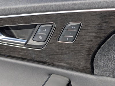 2025 Audi Q8 Premium Plus 55 TFSI quattro