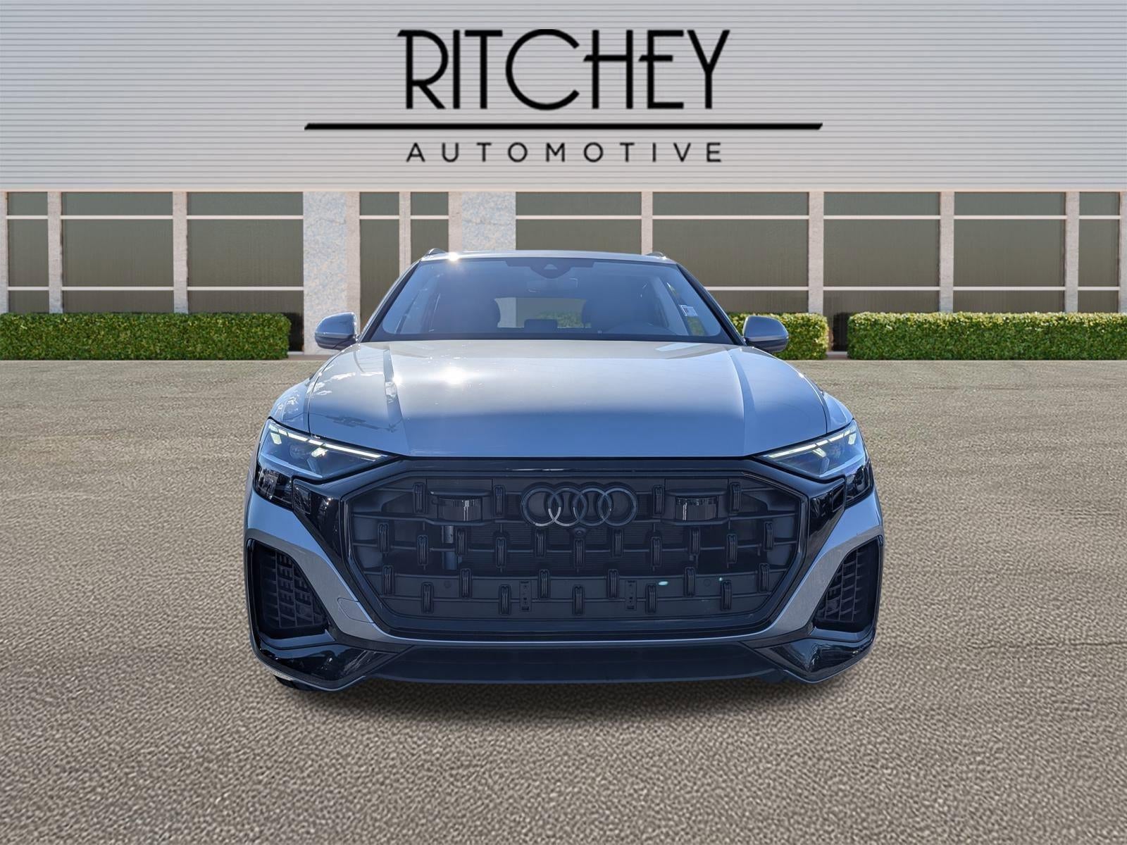 2025 Audi Q8 Premium Plus 55 TFSI quattro