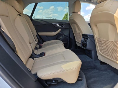 2025 Audi Q8 Premium Plus 55 TFSI quattro