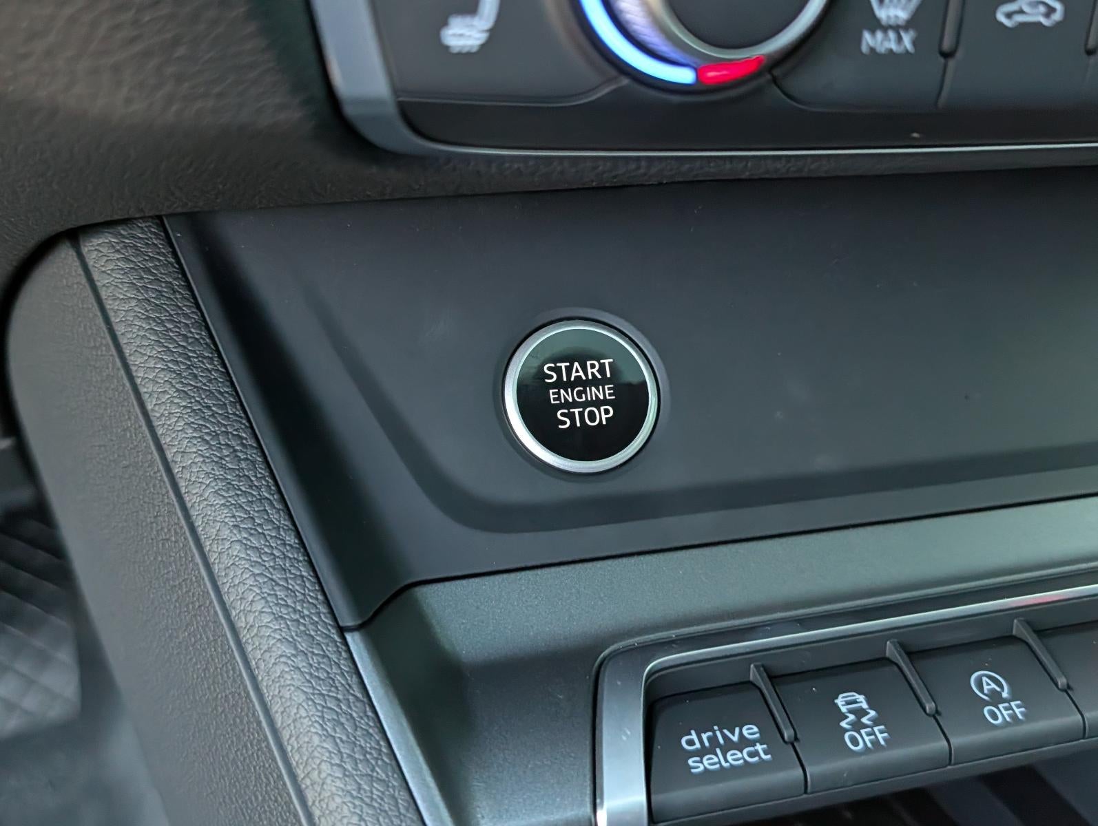 2025 Audi Q3 S line Premium 45 TFSI quattro