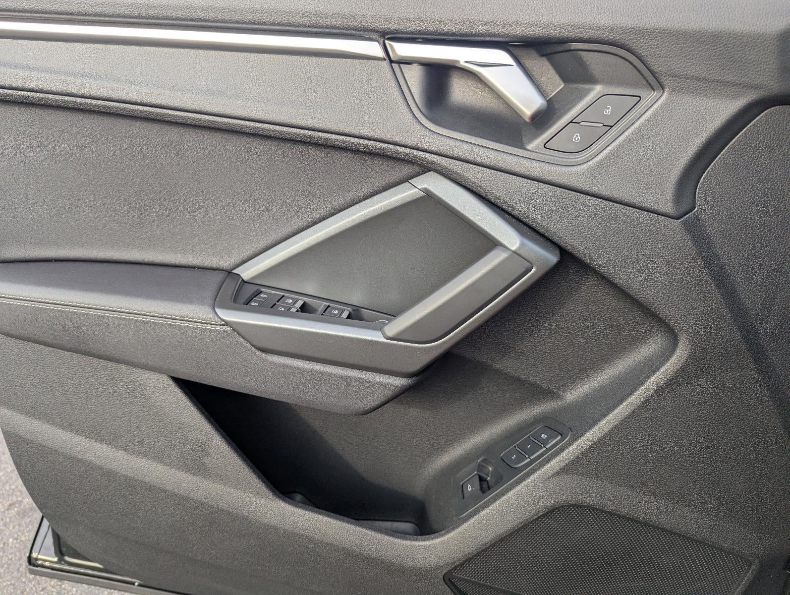 2025 Audi Q3 S line Premium 45 TFSI quattro