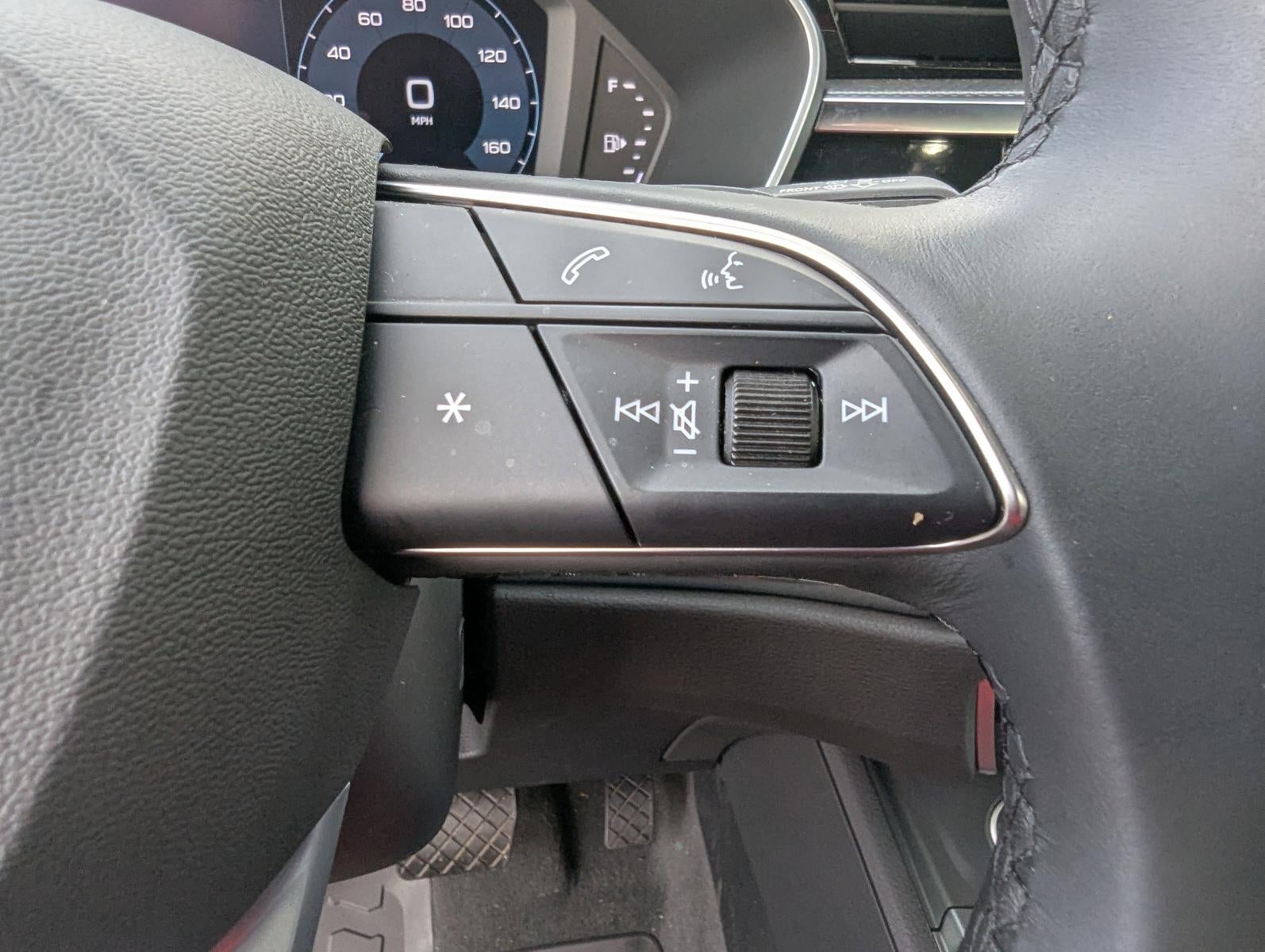 2025 Audi Q3 S line Premium 45 TFSI quattro