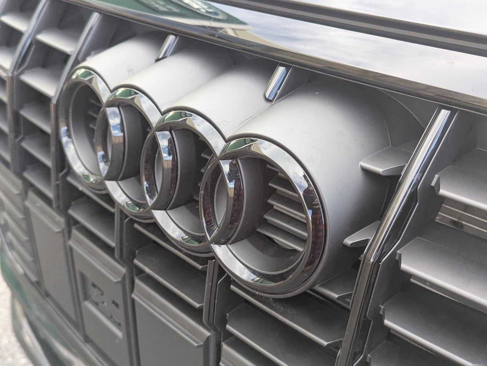 2025 Audi Q3 S line Premium 45 TFSI quattro