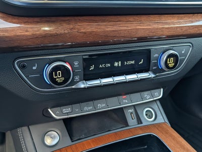 2022 Audi Q5 S line Premium Plus 45 TFSI quattro