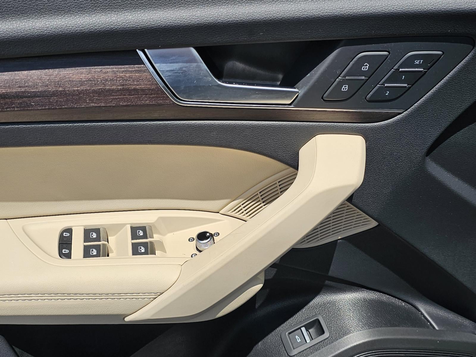 2025 Audi Q5 S line Premium Plus 45 TFSI quattro