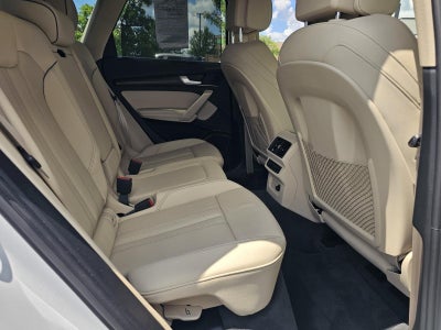 2025 Audi Q5 S line Premium Plus 45 TFSI quattro