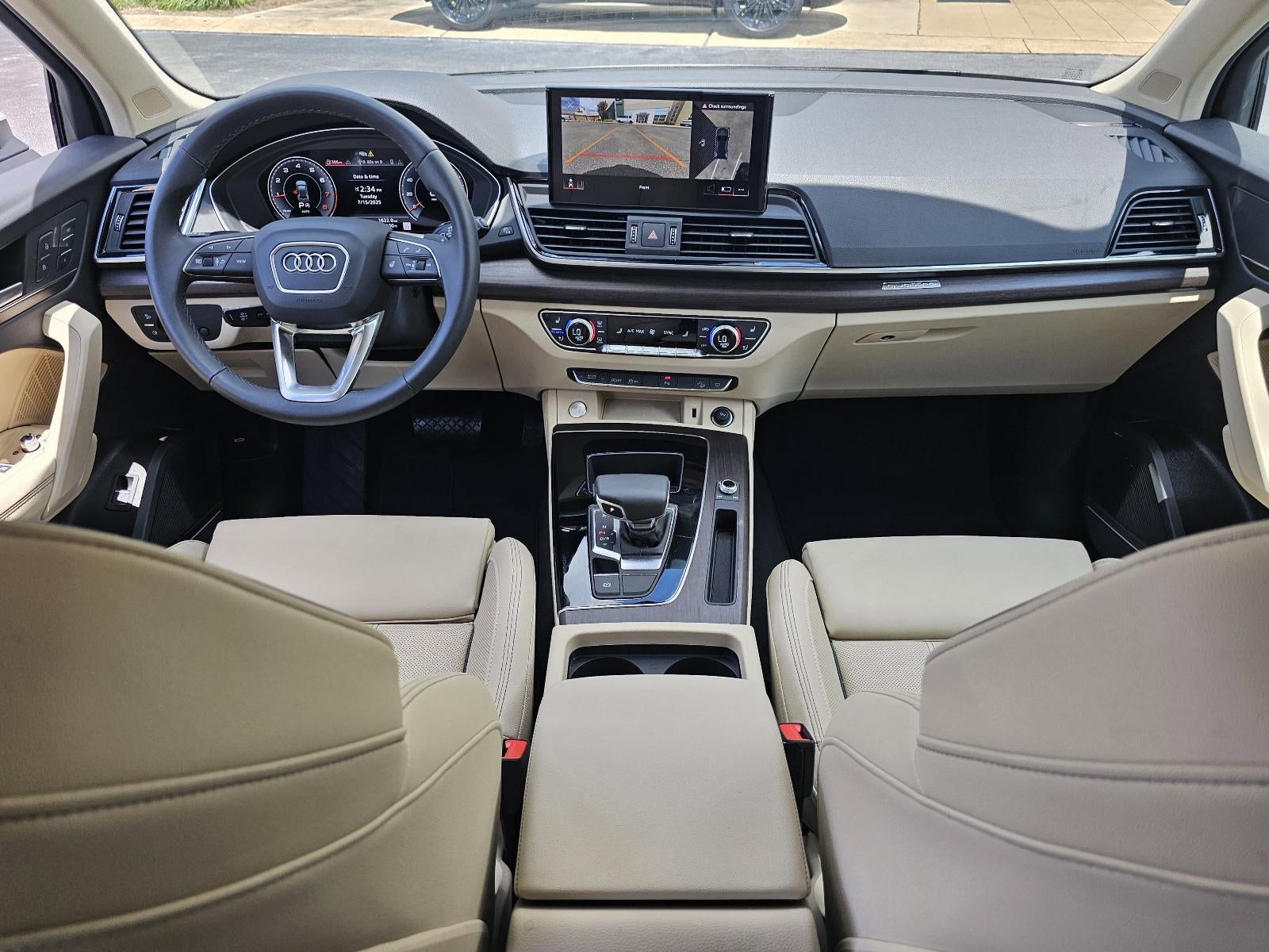 2025 Audi Q5 S line Premium Plus 45 TFSI quattro