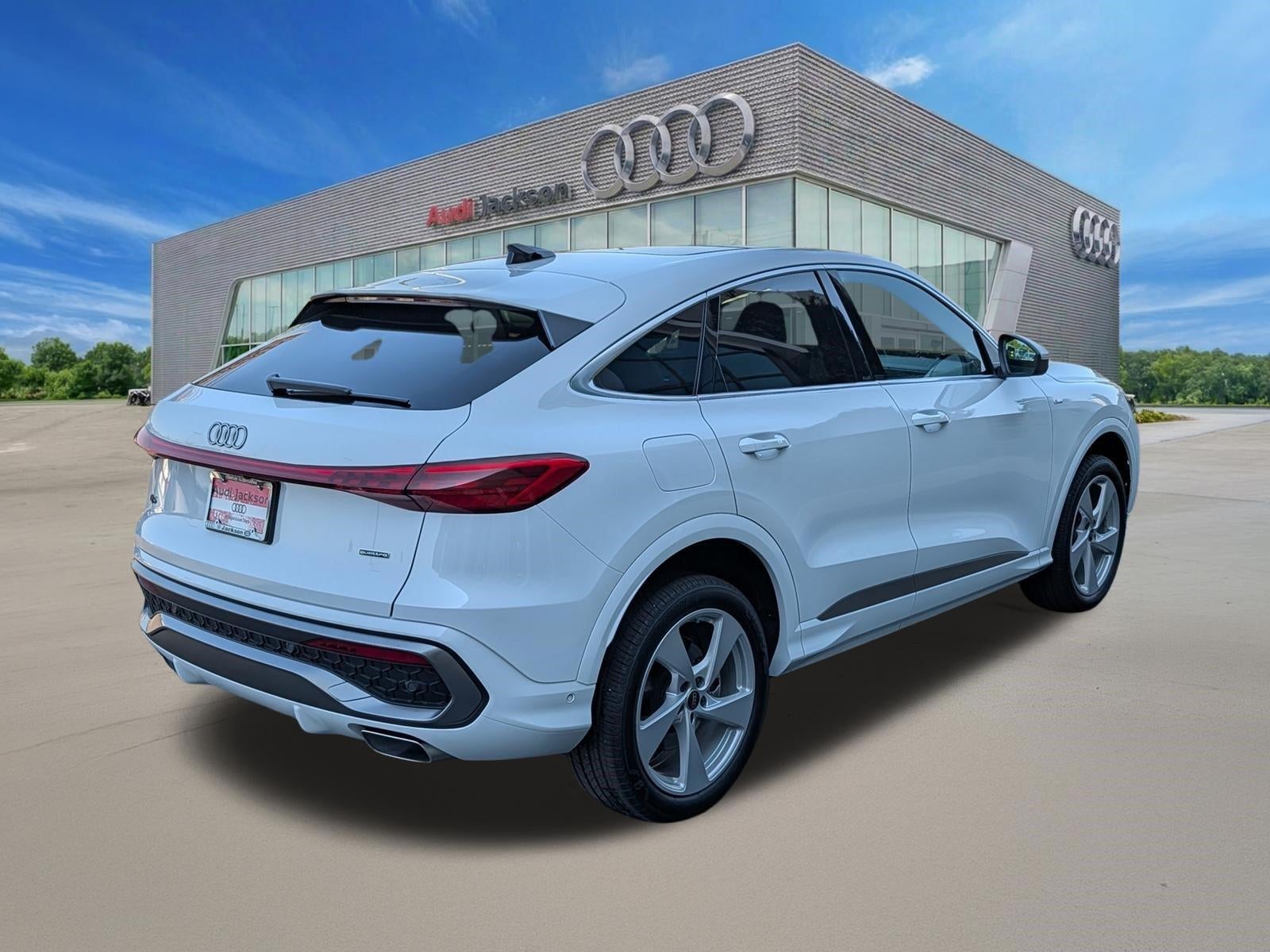 2025 Audi Q5 Sportback Premium Plus 2.0 TFSI quattro
