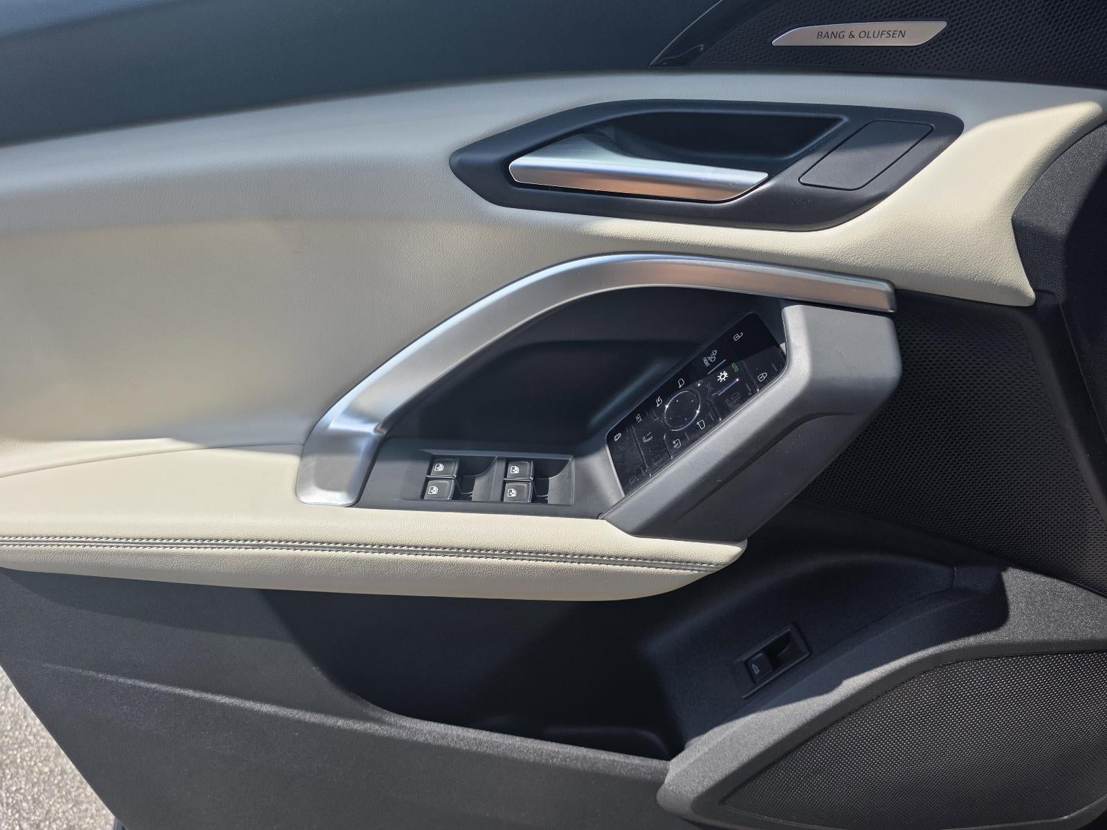 2025 Audi Q5 Sportback Premium Plus 2.0 TFSI quattro