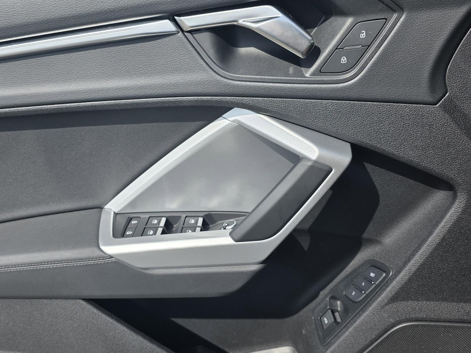 2025 Audi Q3 S line Premium Plus 45 TFSI quattro