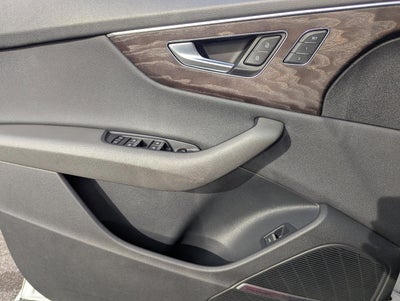 2021 Audi Q8 Premium Plus 55 TFSI quattro