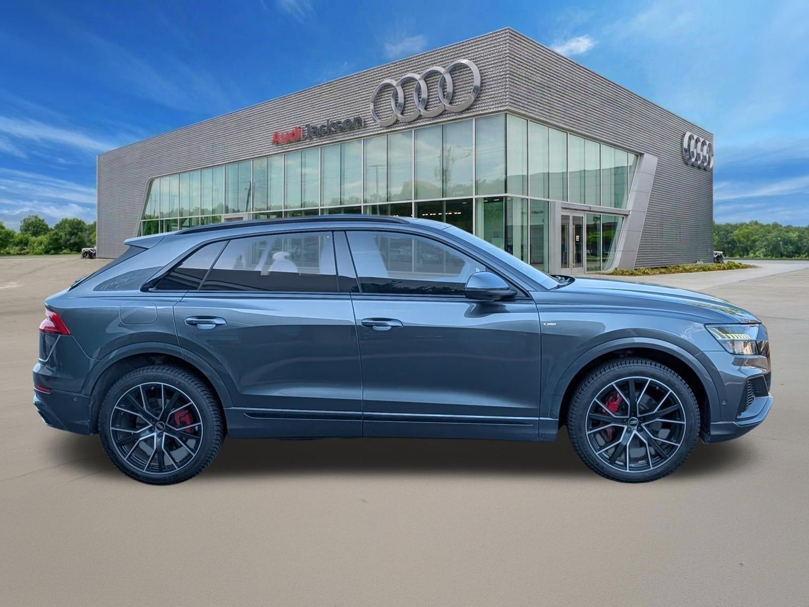 2023 Audi Q8 Premium Plus 55 TFSI quattro