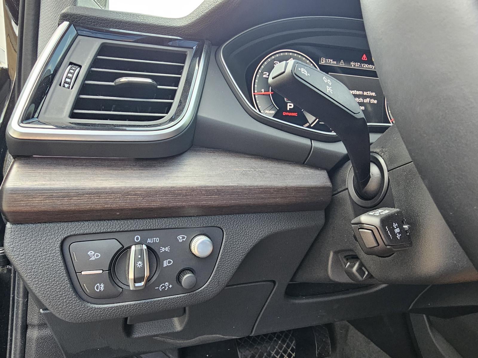 2024 Audi Q5 S line Prestige 45 TFSI quattro