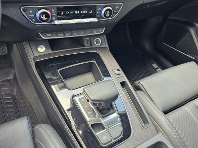 2024 Audi Q5 S line Prestige 45 TFSI quattro
