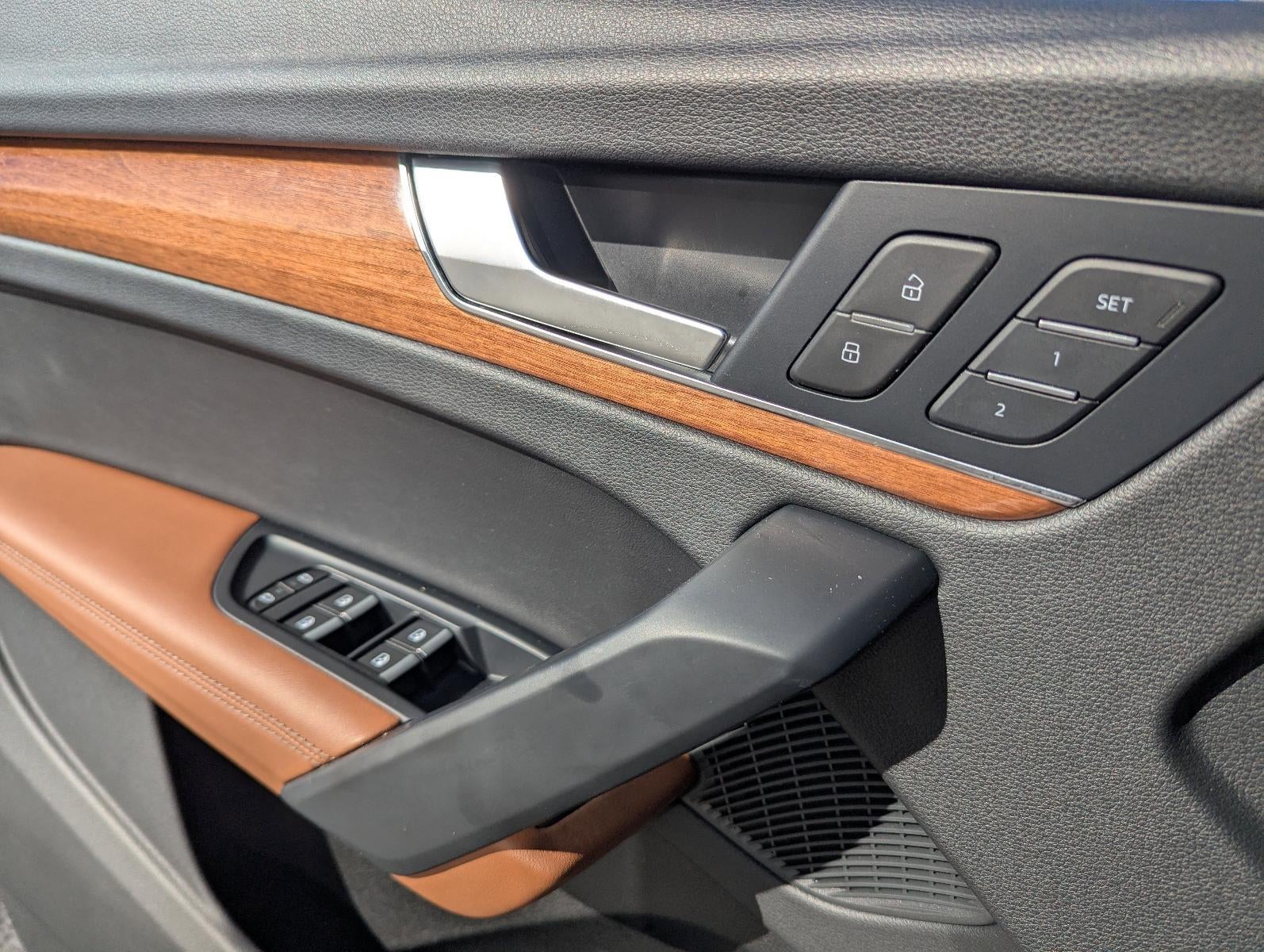 2023 Audi Q5 S line Prestige 45 TFSI quattro