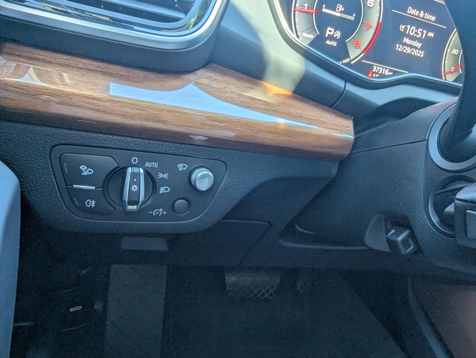 2023 Audi Q5 S line Prestige 45 TFSI quattro