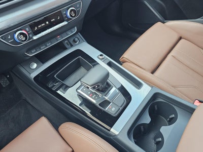 2025 Audi Q5 S line Premium 45 TFSI quattro